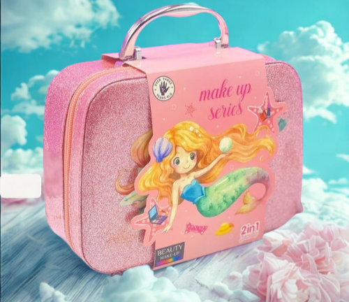 Kid-friendly cosmetic set with safe ingredients