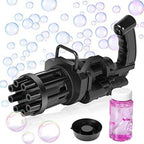 Lightweight bubble gun for outdoor fun