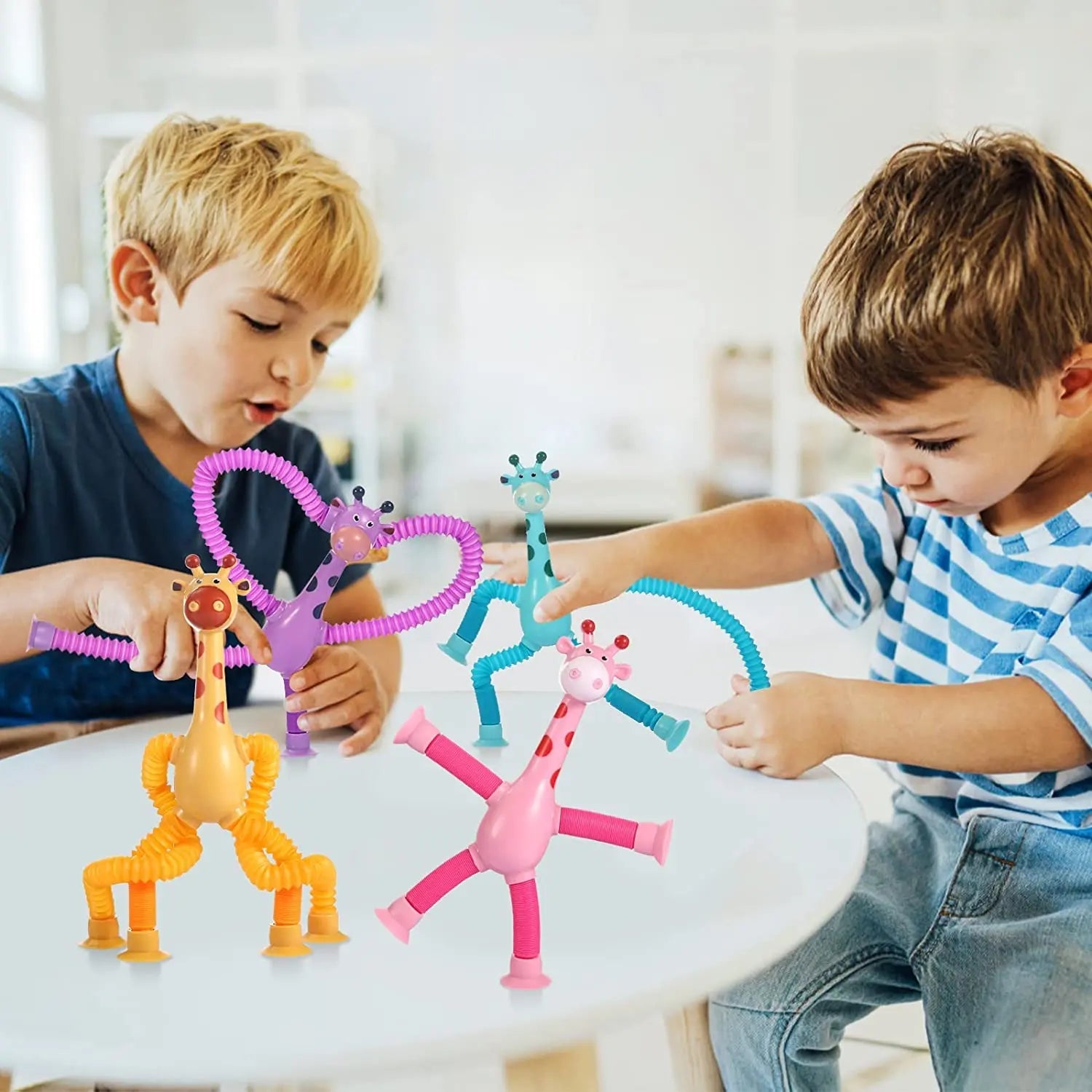 stretchable giraffe tube toy with suction cups