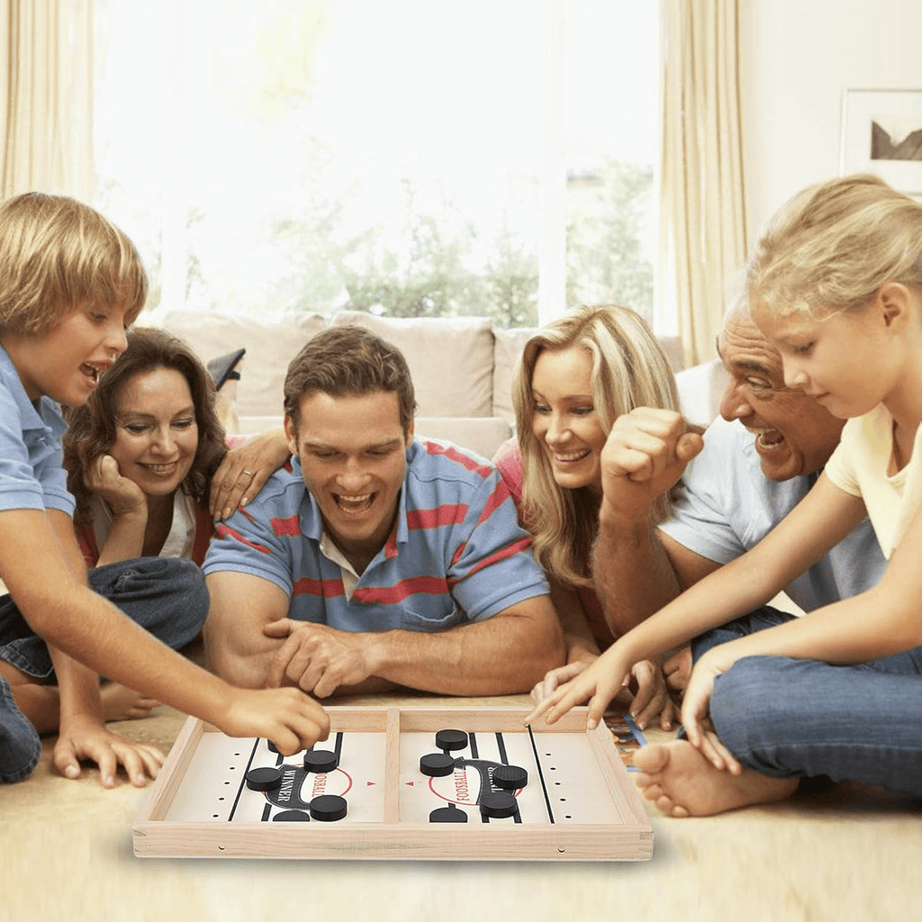 Pucket family game online in pakistan